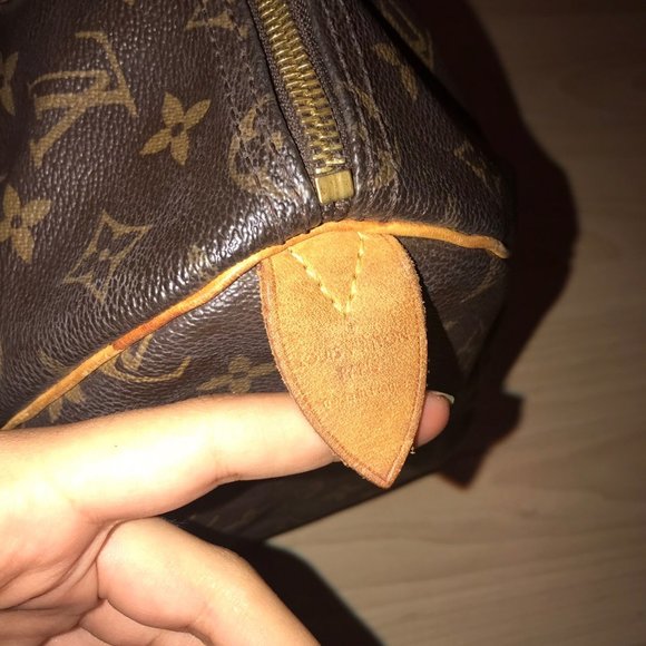 Authentic Monogram Louis Vuitton speedy bag - Picture 3 of 3